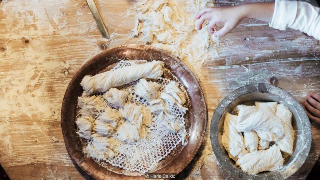 Кухня, которая сближает: ритуал приготовления пишманье в Боснии и Герцеговине