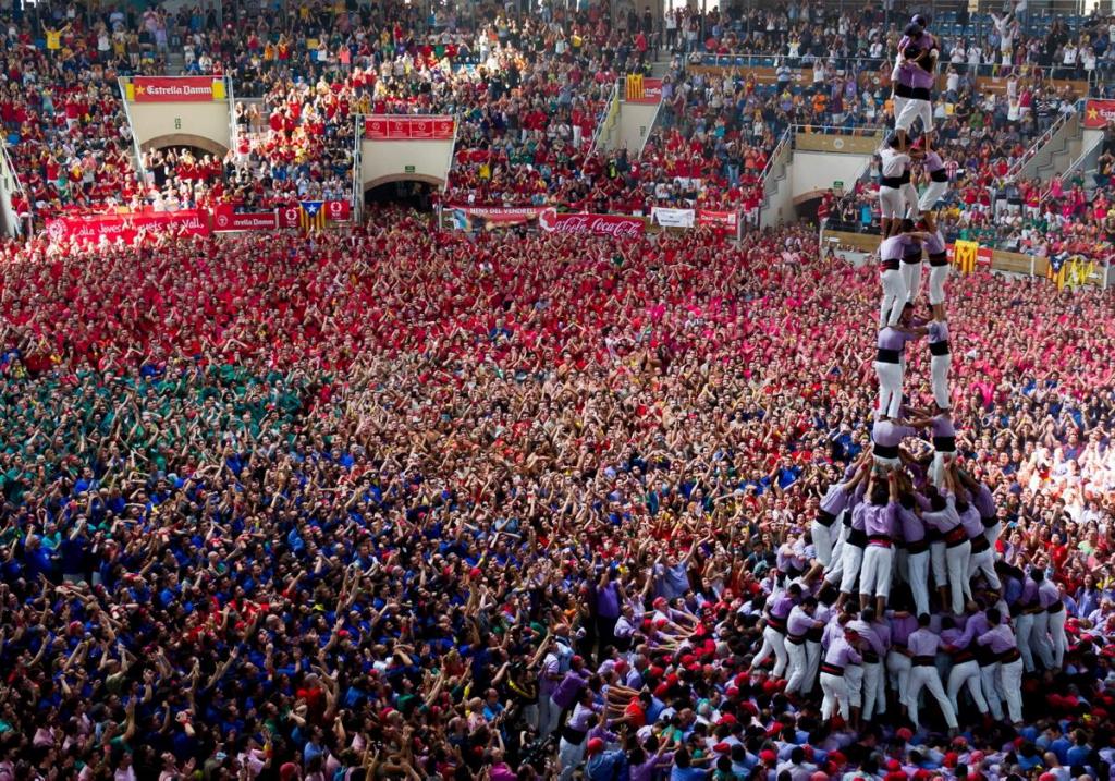 Башни из людей: народная традиция испанской Каталонии