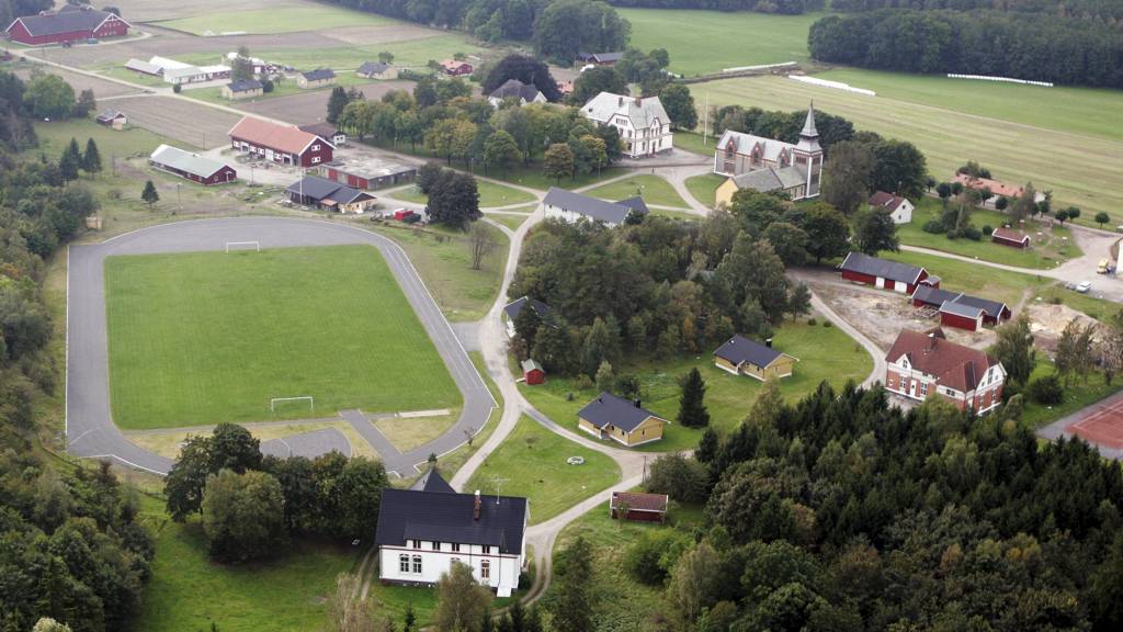 Живут припеваючи: тюрьма в Норвегии для отъявленных преступников больше похожа на курорт