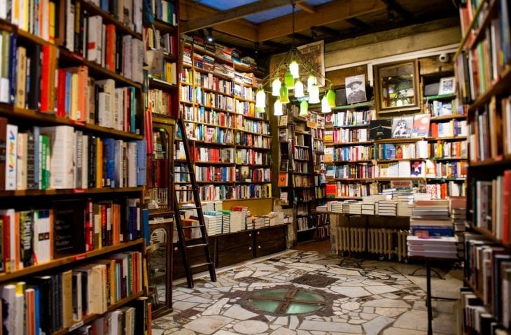 Маршрут для истинных "книжных червей": лучшие книжные магазины Европы