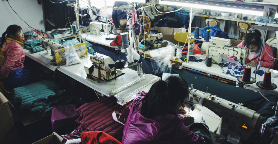 Количество отходов нужно уменьшить: как производство одежды влияет на экологию
