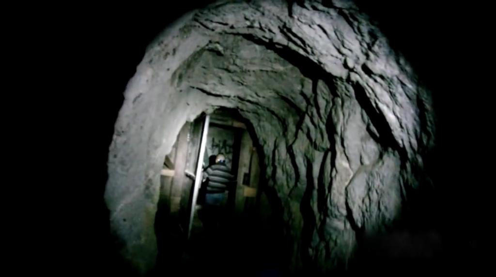 Тайна так и осталась нераскрытой: человек несколько десятилетий в одиночку копал тоннель в никуда
