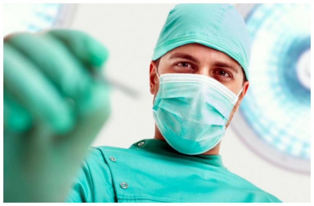 Это не прихоть: почему хирурги всегда носят зеленую или синюю форму - неожиданная причина