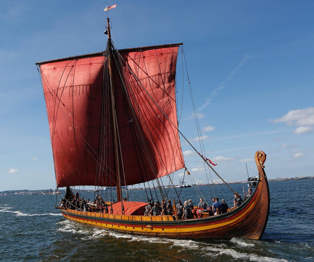 В Норвегии найдено редкое захоронение викингов