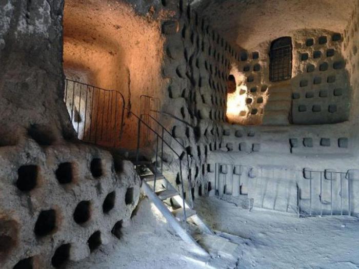 подземные города убежища древние укрытия соляные шахты бомбоубежища секретные постройки христианские святыни
