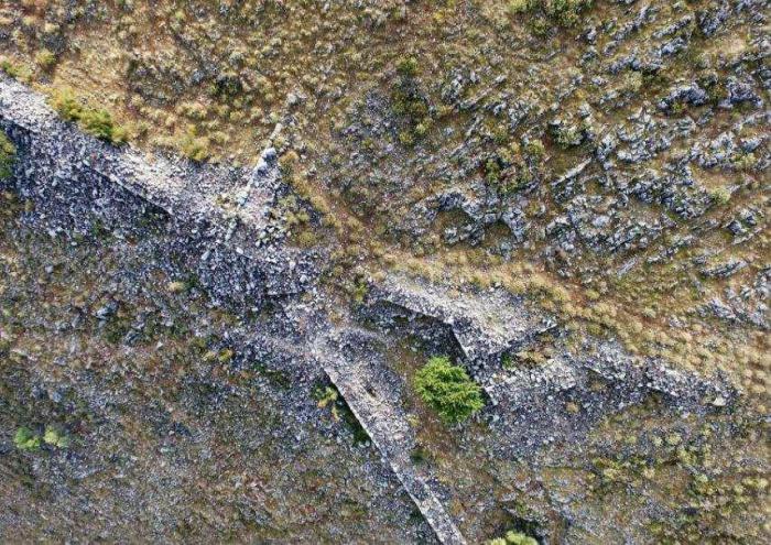 город археологи руины греция фессалия неожиданно затерянный находки раскопки исследования исследователи обнаружили неожиданно афины римская деревня