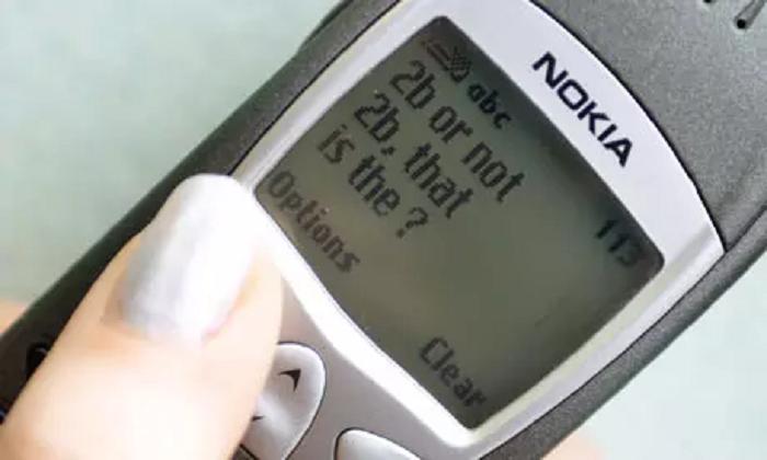 Легендарная модель: причины, по которым Nokia 3310 считается лучшим мобильным телефоном всех времен