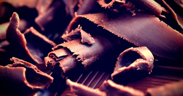Ученые пришли к выводу, что люди, предпочитающие горький шоколад, опасны для общества