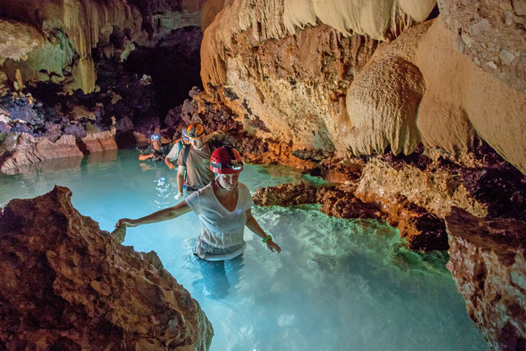Подземная красота: самые невероятные пещеры нашей планеты. От Китая до Испании