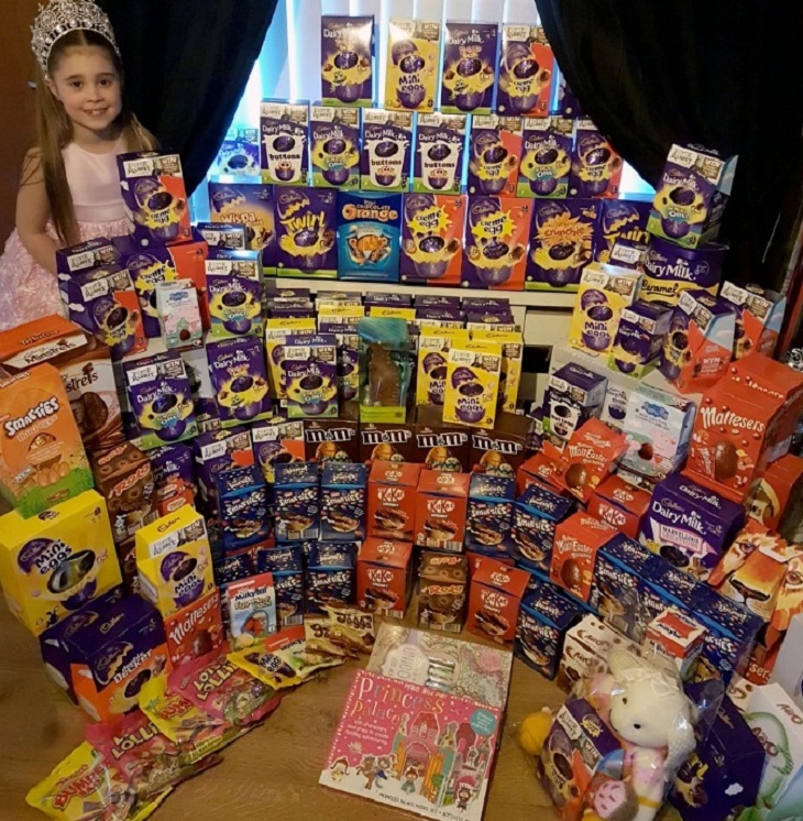 9-летняя школьница хотела, чтобы Пасху праздновали и дети в больницах. Поэтому она собрала для них свыше 1000 шоколадных яиц