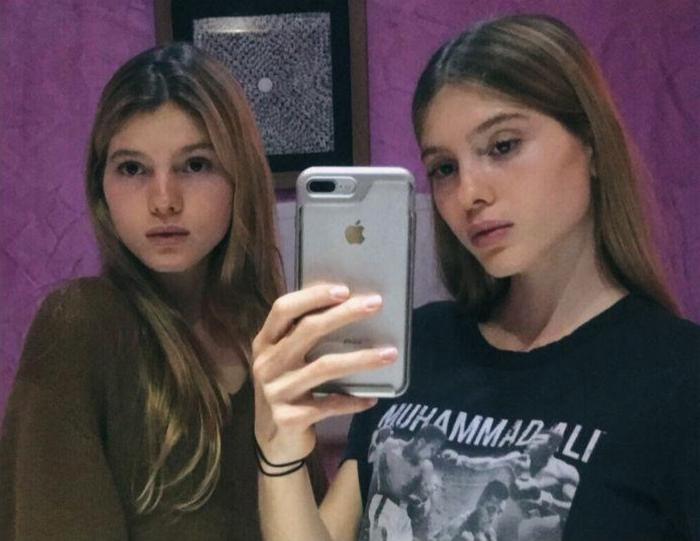 Сестрам-близнецам Энрике Иглесиаса уже исполнилось 18 лет: они покорили интернет своей красотой