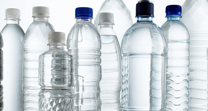 Причины, по которым повторное использование пластиковых бутылок может нанести вред здоровью