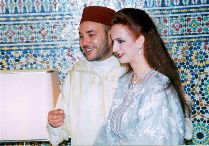 Марокканский король нарушил все мыслимые и немыслимые традиции ради свадьбы с простолюдинкой