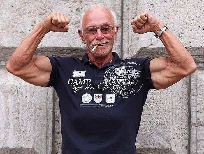 74-летний немец, занимающийся бодибилдингом, способен дать фору молодым спортсменам (фото)