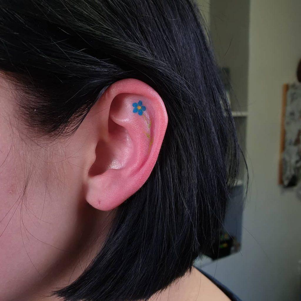Кардинальное решение: татуировки, которые украсят уши лучше, чем любые сережки