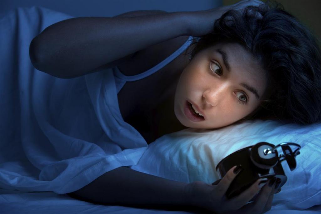 4 причины, почему мы просыпаемся посреди ночи каждый день