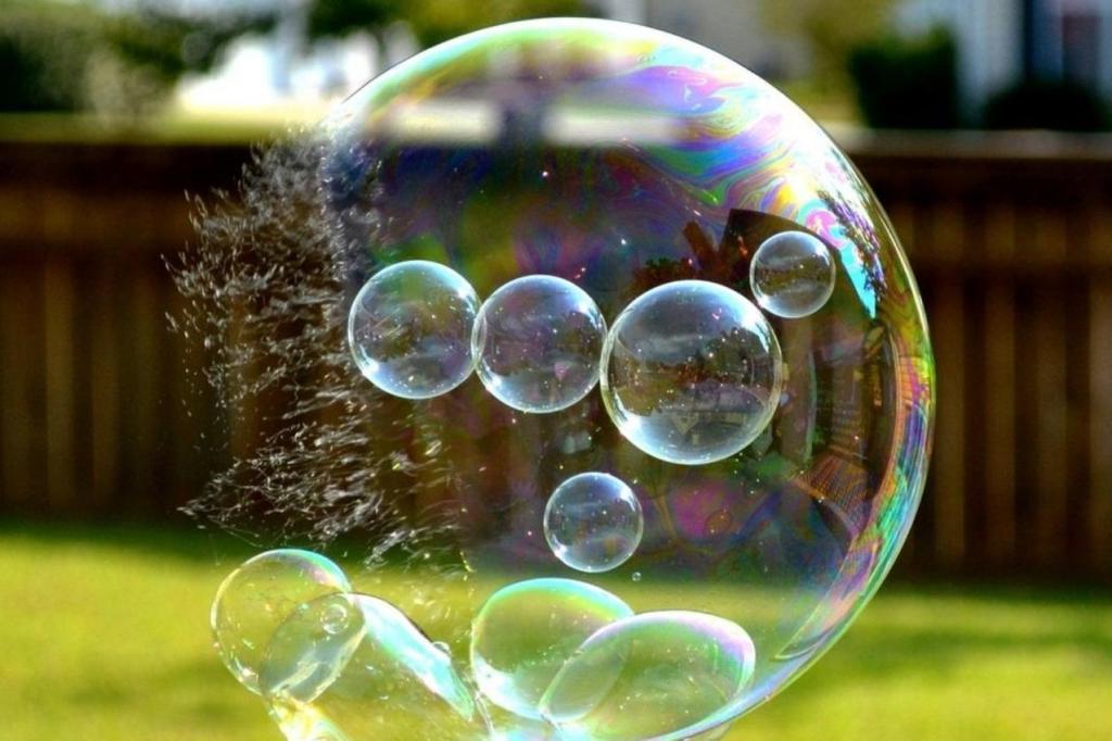 Деньги останутся в кошельке: экономные мыльные пузыри своими руками