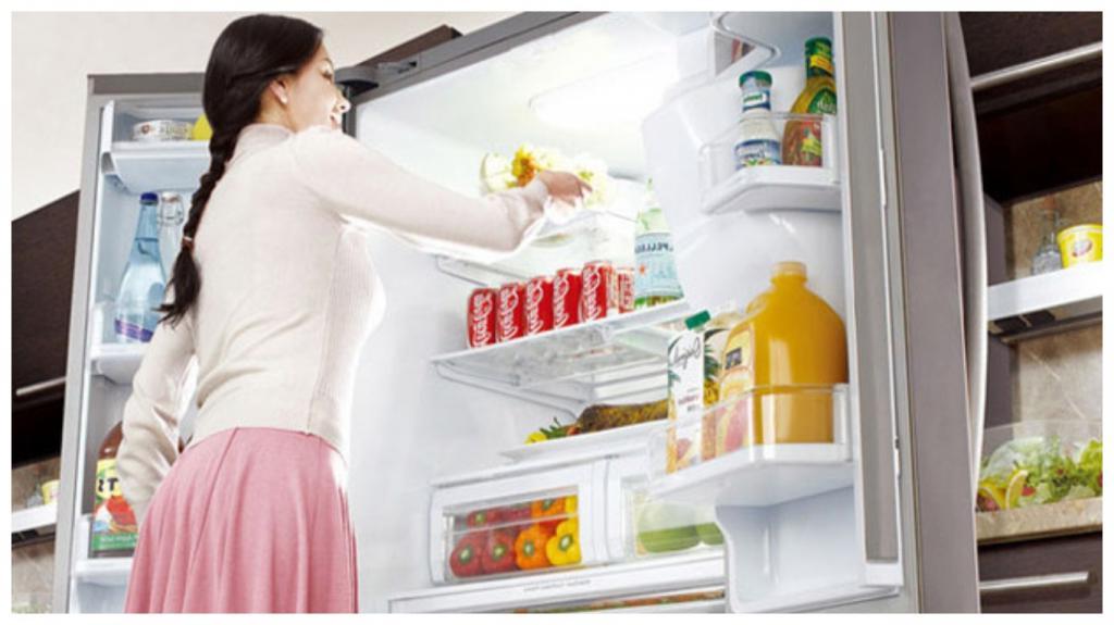 Мы всю жизнь кладем еду в холодильник неправильно: эксперты по безопасности пищевых продуктов рассказали важные правила