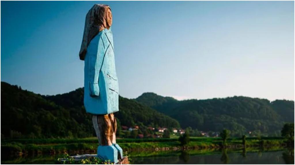 В Словении появился памятник-статуэтка Мелании Трамп, но идею никто не понял