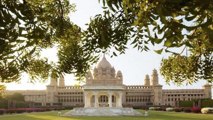 Отель Taj Umaid Bhawan Palace: ваш гостиничный номер с королевской родословной