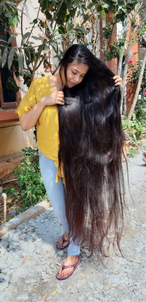Настоящая Рапунцель из Индии не стригла волосы больше 30 лет