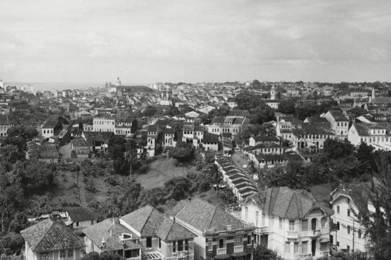 Заглянуть в прошлое мегаполисов: как выглядели самые густонаселенные города планеты в начале и середине XX века