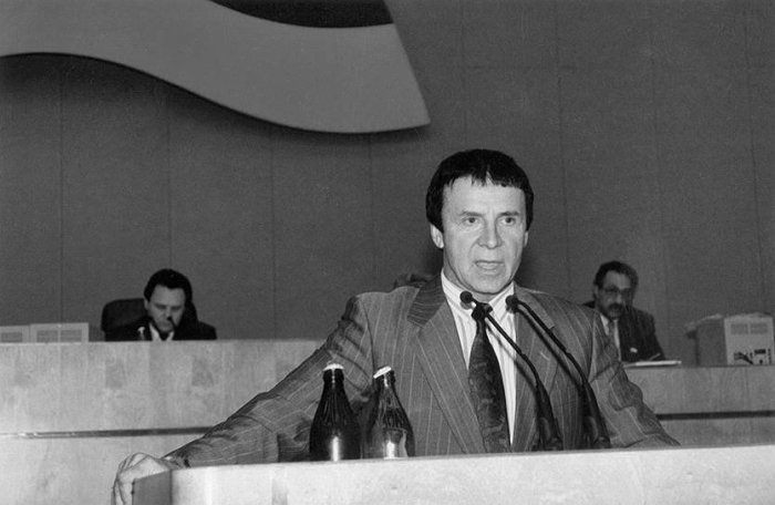 Кашпировский и другие: как сложились судьбы 5 известных в СССР экстрасенсов