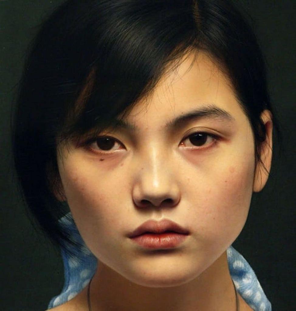 Стирая границы между живописью и фотографией. Реалистичные портреты японского художника
