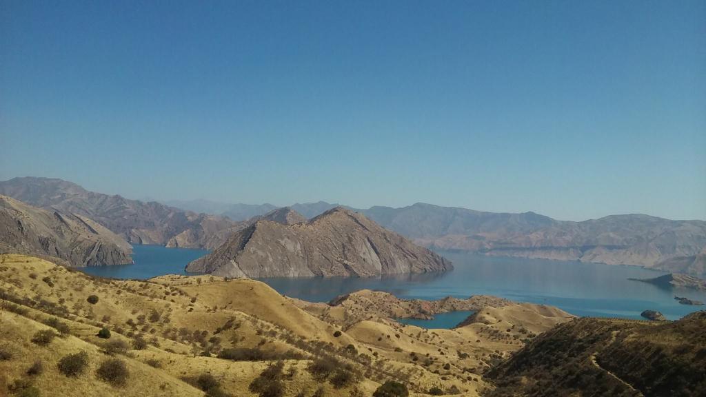 горы и озера таджикистана