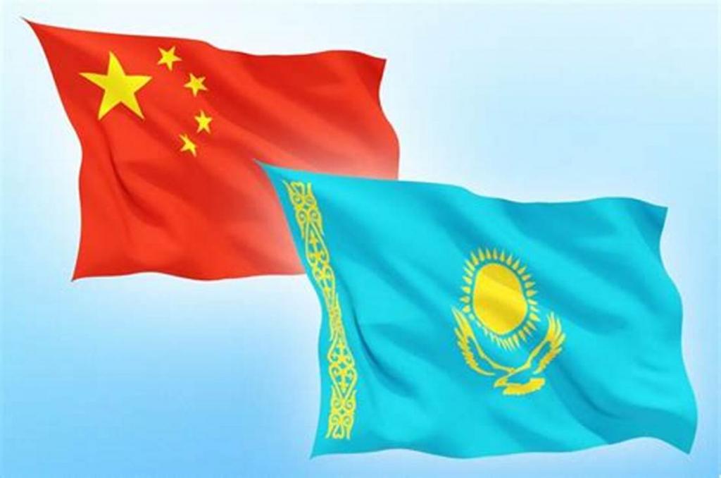 флаги кнр и казахстана