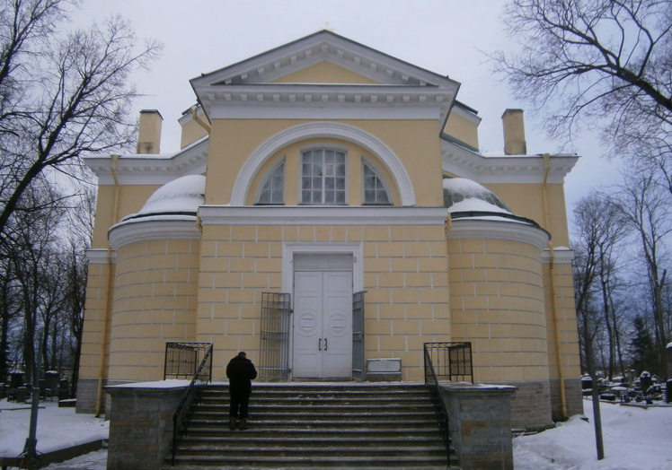Казанская церковь на территории кладбища