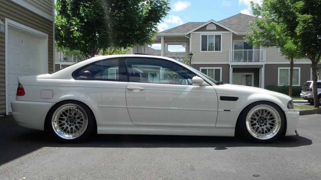 BMW E46 white front