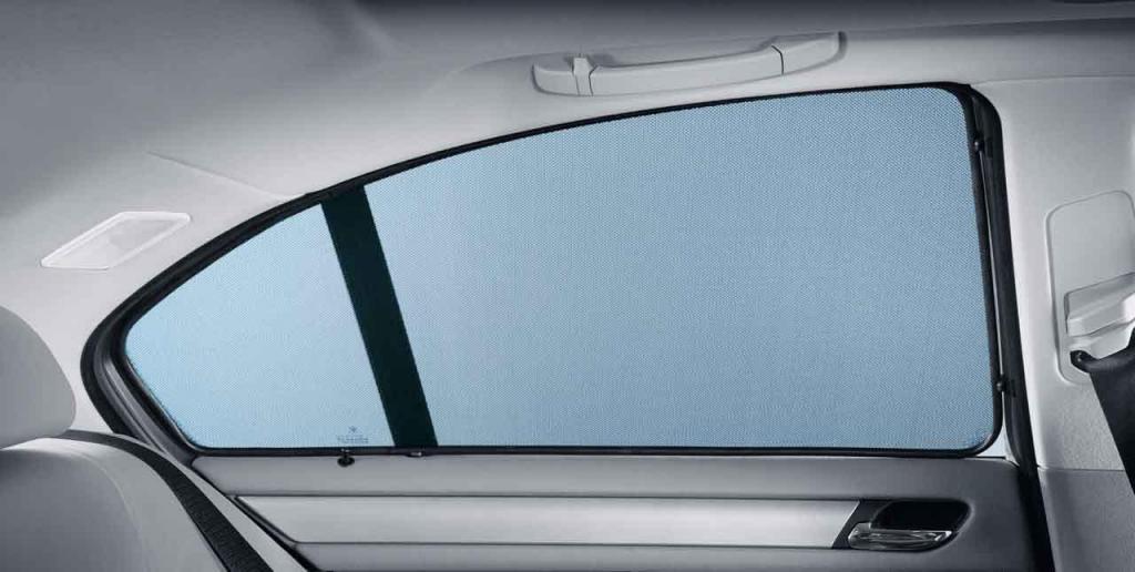 Виды солнцезащитных шторок на боковые стекла автомобиля. Шторки своими руками