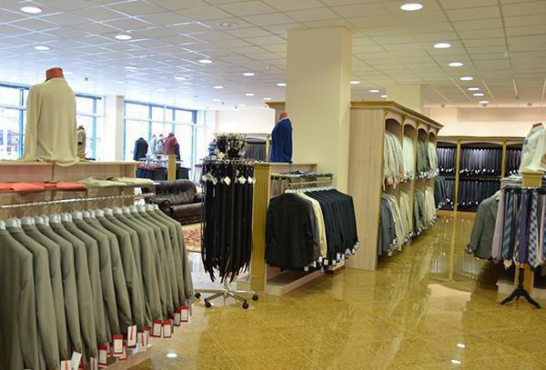 магазины одежды в москве 
