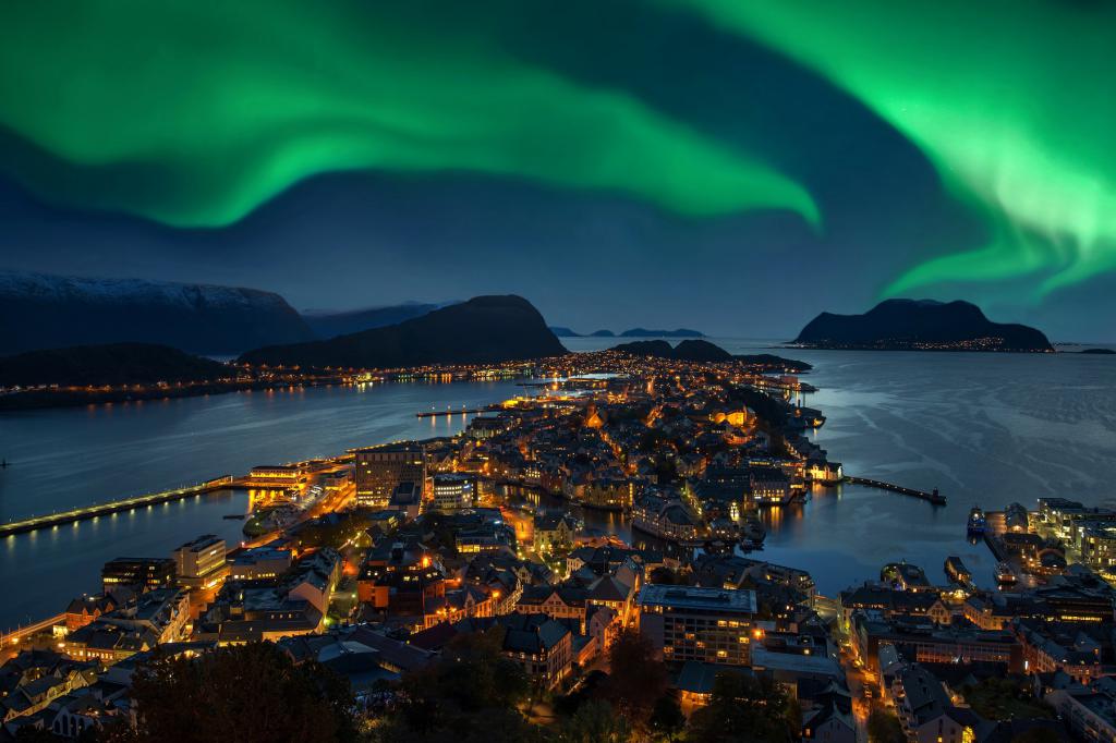 Фото северного сияния в Норвегии