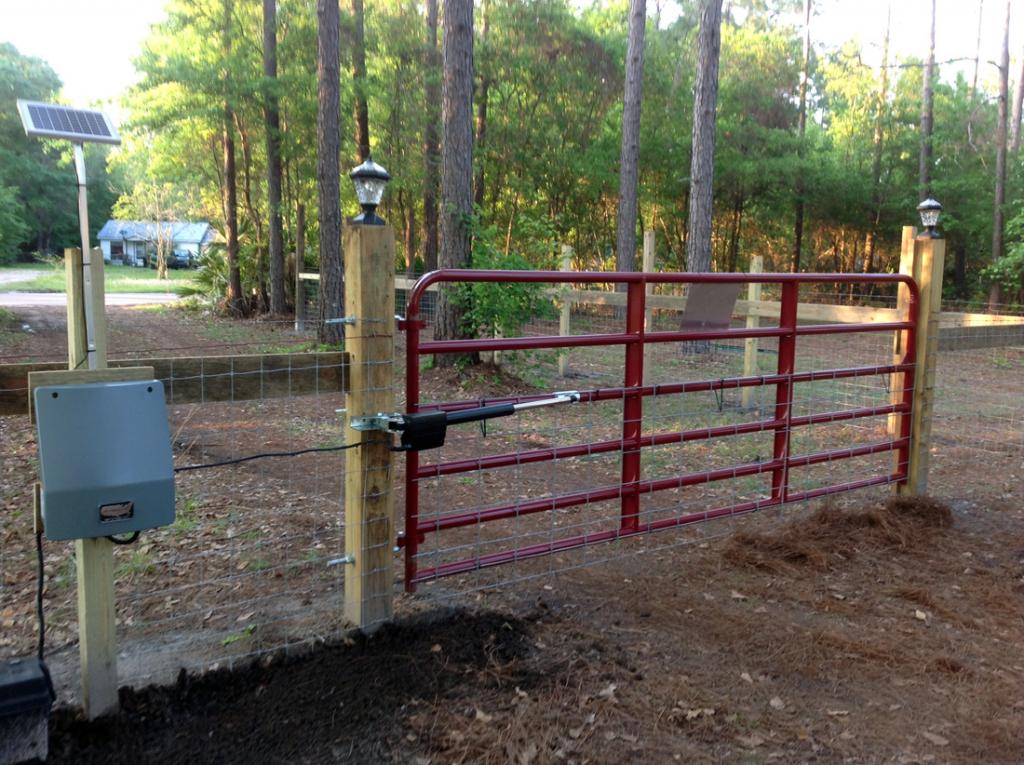 Распашные ворота с электроприводом своими руками: пошаговая инструкция с фото
