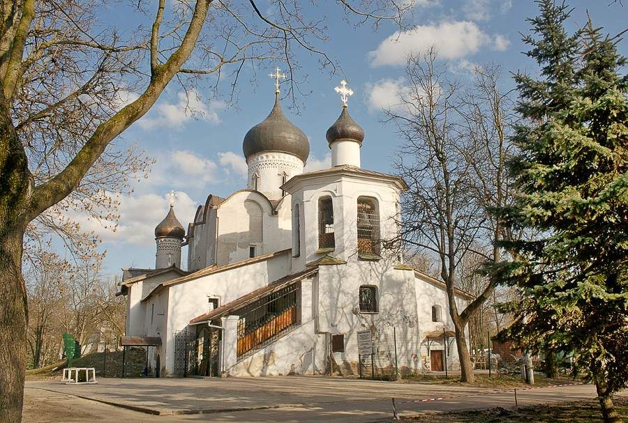 церкви Пскова