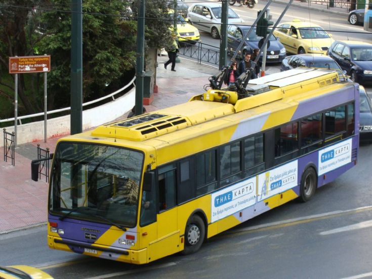 Троллейбус на маршруте