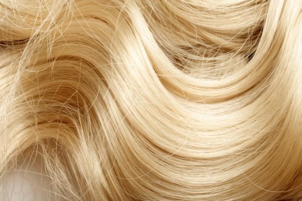 как обесцвечивать волосы перекисью водорода