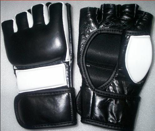 перчатки для спорта