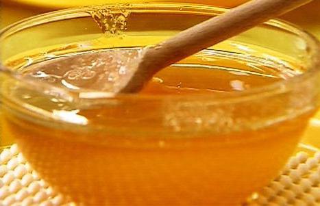 из каких веществ состоит мед
