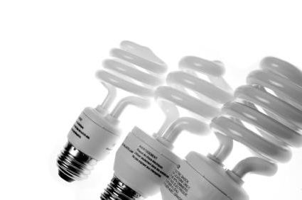 Почему моргают энергосберегающие лампочки?