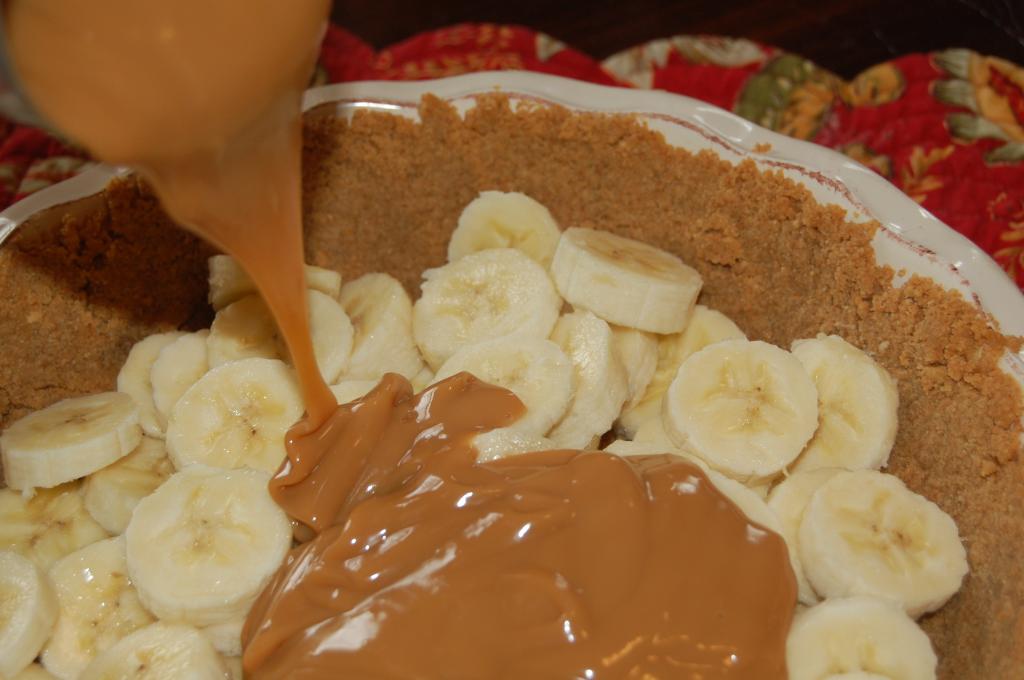 Торт с бананами и сгущенкой: рецепты и особенности приготовления