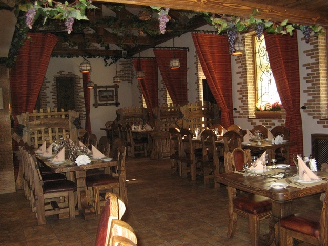 Ресторан "Старый двор"