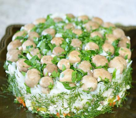 рецепт салата грибная поляна с шампиньонами 