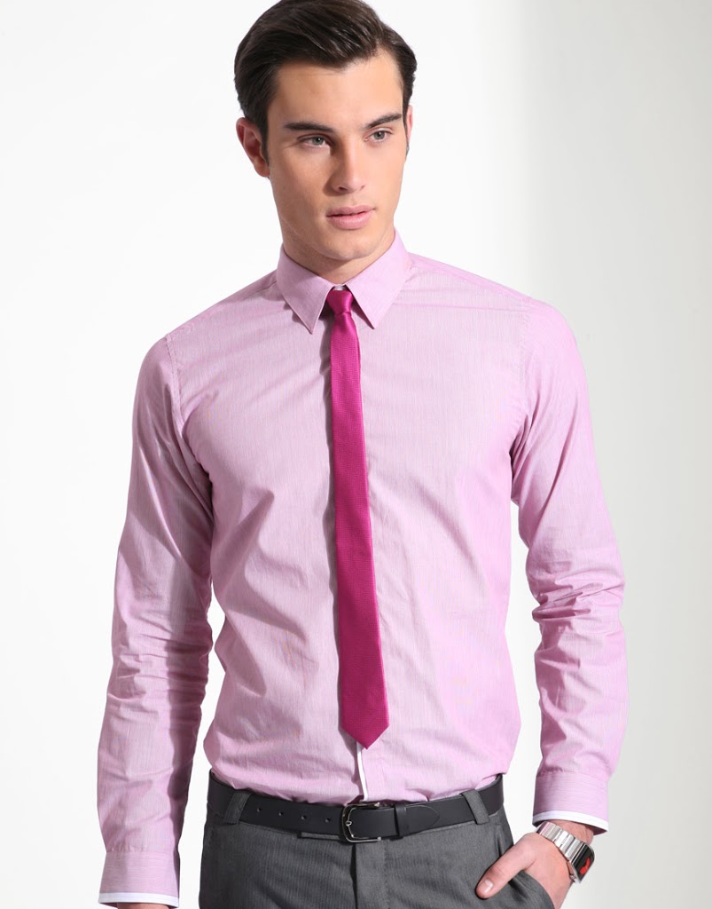 розовый цвет в одежде мужской