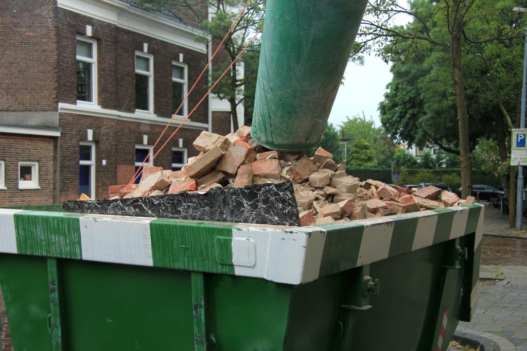 контейнер для мусора строительного