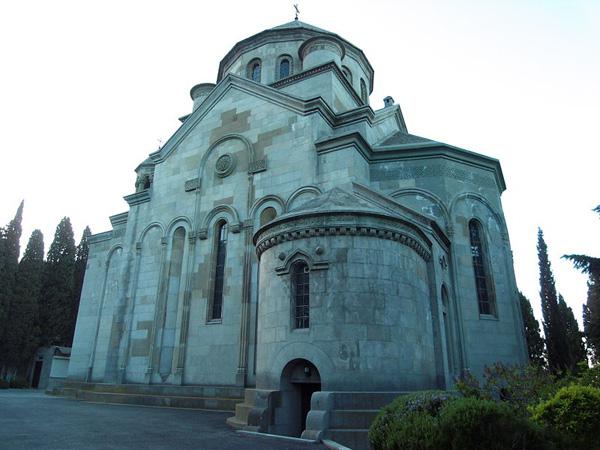 крещение в армянской церкви 