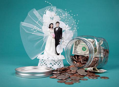 как необычно подарить деньги на свадьбу