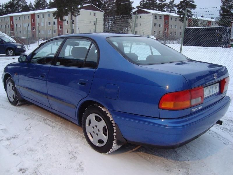 Toyota Carina 1.8